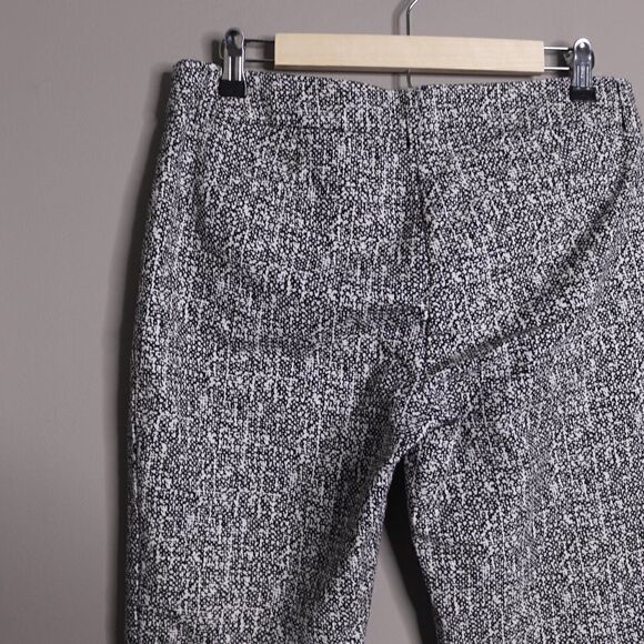 Katherine Barclay Abstract Print Ankle Pants‎ - Picture 4 of 7